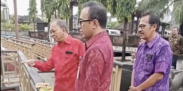 Gubernur Koster Sebut Pembangunan Infrastruktur Bali Harus Dilakukan dengan Cara “Abnormal”