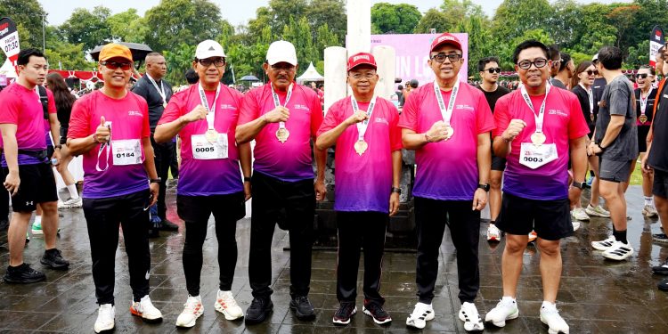 Ikut Lari 6 KM di Denpasar Fun Run, Gubernur Koster: Bagus untuk Kesehatan