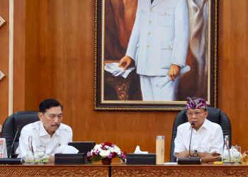 Tingkatkan Akurasi Bansos, Gubernur Koster Dukung Penuh Penggunaan AI di Pemerintahan