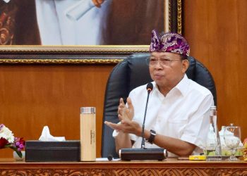 Sah! Gubernur Koster Terbitkan Perda Lindungi Pantai Bali untuk Upacara Adat dan Ruang Publik