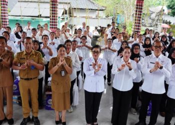 Kunjungi Jembrana, Ibu Putri Koster Minta Kader Posyandu “Gercep” Layani Masyarakat