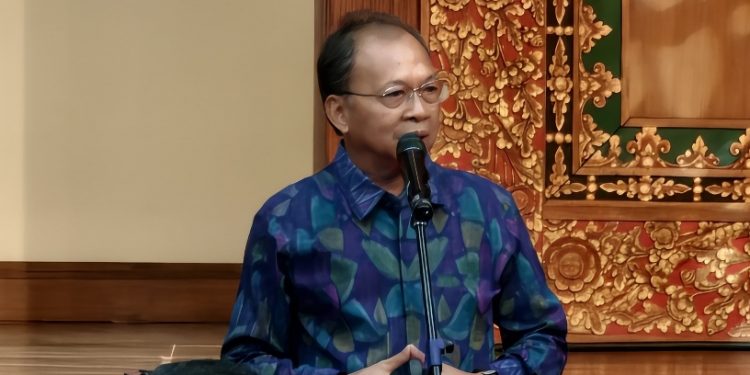 Upaya Gubernur Koster Angkat Kelas Arak Bali: Wajibkan Aksara Daerah hingga Bidik Pasar “Duty Free”