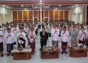 Tutup Bina Posyandu 2026, Ibu Putri Koster Tegaskan Kader Jadi Ujung Tombak Pelayanan