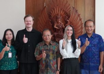 Cerita WNA Norwegia Sembuh dari Autoimun di RS Kasih Ibu, Gubernur Koster Beri Apresiasi