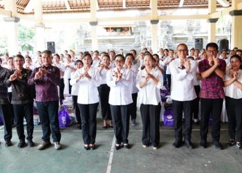 Rela Ketuk Pintu Warga, Kisah Kader Posyandu yang Setia Mendengar Keluh Kesah di Pelosok Desa