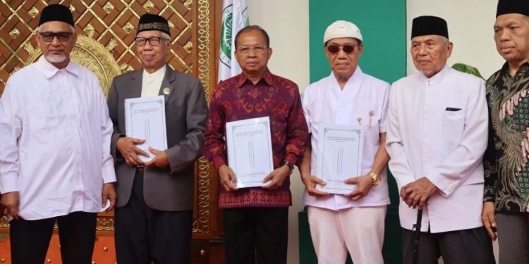Resmikan Gedung Baru MUI Bali, Gubernur Koster Ajak Umat Muslim Jaga Bali Tetap Kondusif
