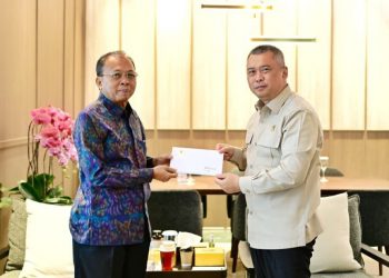 Editorial: Sinergi Nyata Mengangkat Beban Pulau Dewata