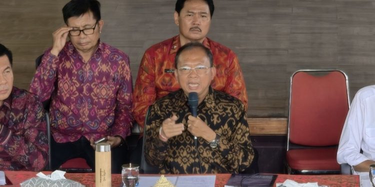 Bantah Bangun Mal di Eks TPA Suwung, Gubernur Koster: Murni untuk Ruang Hijau Publik
