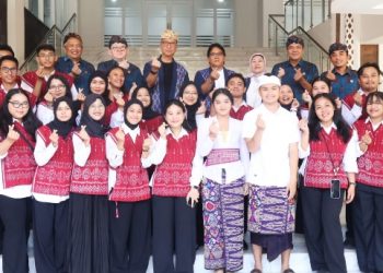 Giri Prasta: Bali Akan Jadi Pusat Bisnis Pariwisata Internasional Melalui Pengembangan MICE