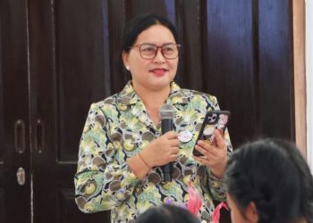 “Curhatlah kepada Orang Tua, Bukan ke Media Sosial,” Pesan Ibu Seniasih ke Pelajar