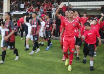 Bukan Piala, Tapi Genggaman Tangan: Malam Ketika Sepak Bola Memeluk Anak-Anak Down Syndrome
