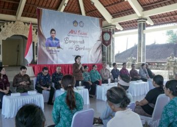 TP PKK Bali Salurkan Bantuan Sosial untuk 150 Warga di Tiga Kecamatan Tabanan