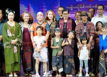 Melalui “Prasasti”, Sanggar Teater Agustus Hadirkan Dialog Sejarah dan Kegelisahan Zaman