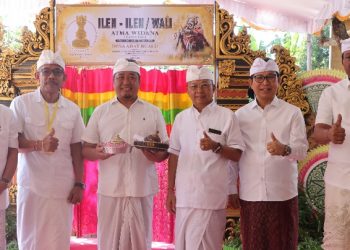 Gubernur Koster Dorong Atma Wedana Massal Jadi Model Gotong Royong Desa Adat