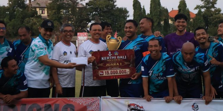Disdikpora Bali Keluar sebagai Kampiun Kompetisi Mini Soccer Kerthi Bali IV