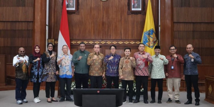 Giri Prasta Tegaskan Sistem Merit Kunci Birokrasi Berkelas Dunia