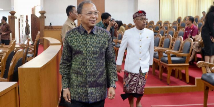 Gubernur Koster Respons Pandangan Fraksi DPRD soal Perubahan APBD Bali 2026