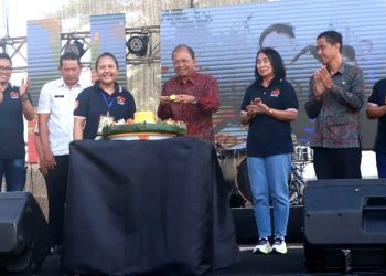Hadiri Dies Natalis ke-59 FEB Unud, Gubernur Koster Tekankan Peran Kampus Dalam Membangun Bali