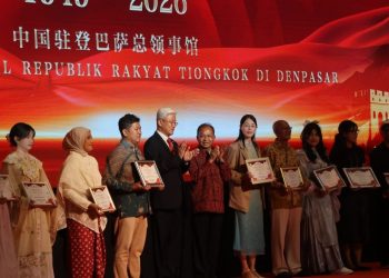 Perkuat Hubungan Bali dan Tiongkok, Gubernur Koster Targetkan Pengembangan Energi Bersih Berkelanjutan