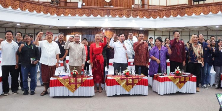 Dewa Indra: Penuntasan Masalah Sampah Bali Butuh Sinergi Pemerintah dan Masyarakat