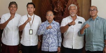 BREAKING NEWS: Kapal Pengangkut BBM Tiba di Bali, Gubernur Koster Pastikan Pasokan Kembali Normal