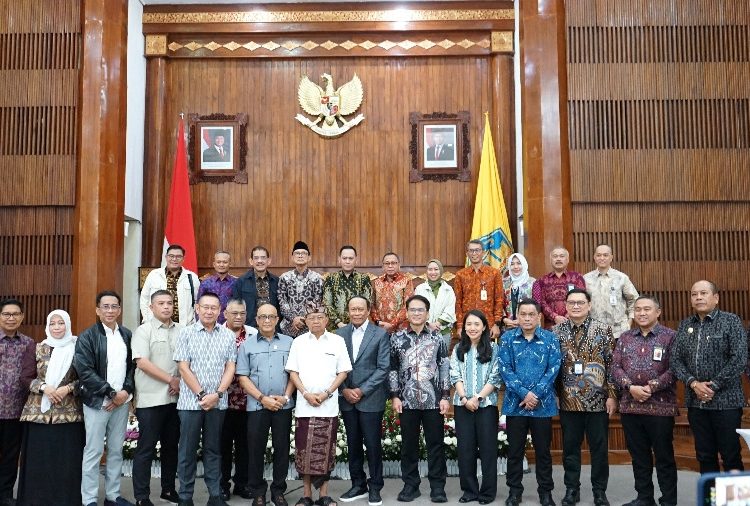 Banggar DPR RI Terima Masukan Gubernur Koster soal TKD Bali yang Berkurang Rp1,5 Triliun