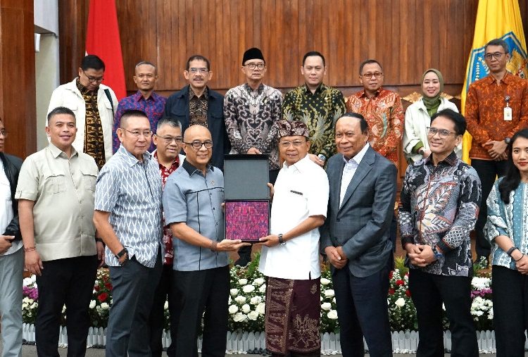 Proteksi Petani Lokal, Gubernur Koster Prioritaskan Beras Bali dan Perluas Pertanian Organik