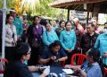 Ibu Putri Koster Salurkan Bantuan untuk 150 Warga dalam Aksi Sosial TP PKK Bali di Karangasem