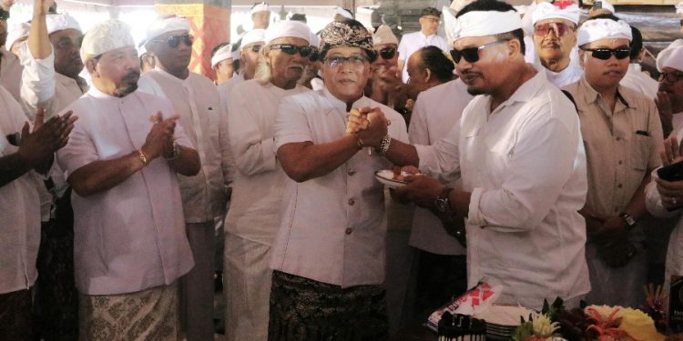 Wagub Giri Prasta Berpesan kepada Laskar Bali Shanti, Semakin Besar Organisasi Harus Semakin Rendah Hati