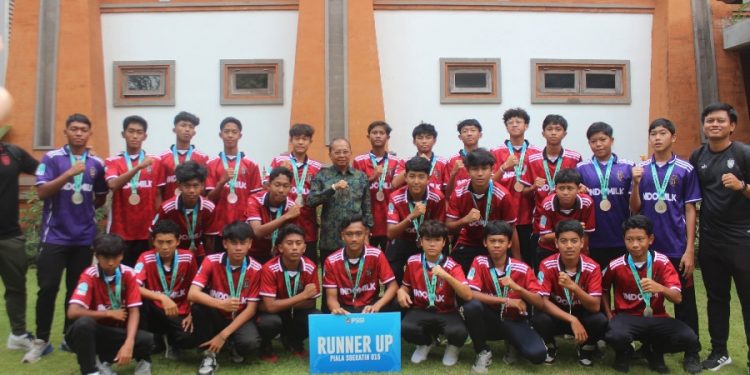 Gubernur Koster Apresiasi Bali United U-15 Jadi Runner-up Nasional, Siapkan Bantuan Rp100 Juta